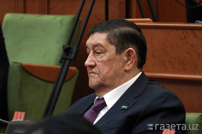 Рустам Иноятов президент маслаҳатчиси лавозимидан озод этилди