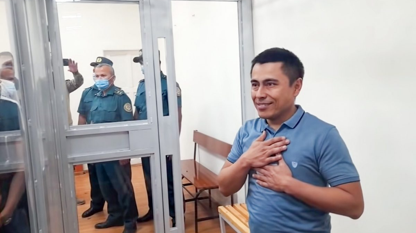 Блогер Отабек Сатторийга берилган қамоқ жазоси енгиллаштирилди