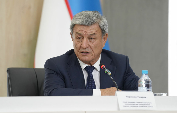 Сенаторлар ўзлари маъқуллаган қонунни эслай олишмади