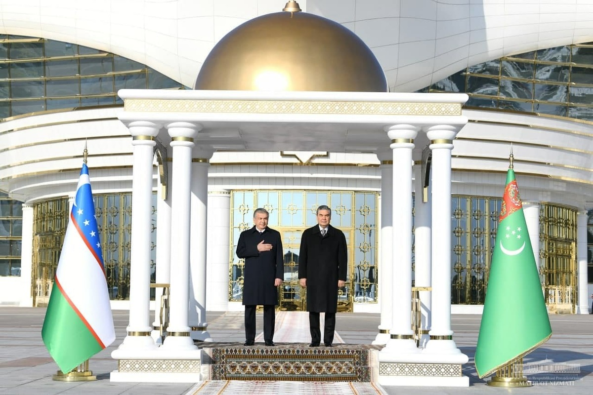 Шавкат Мирзиёев Ашхободга ташриф буюрди
