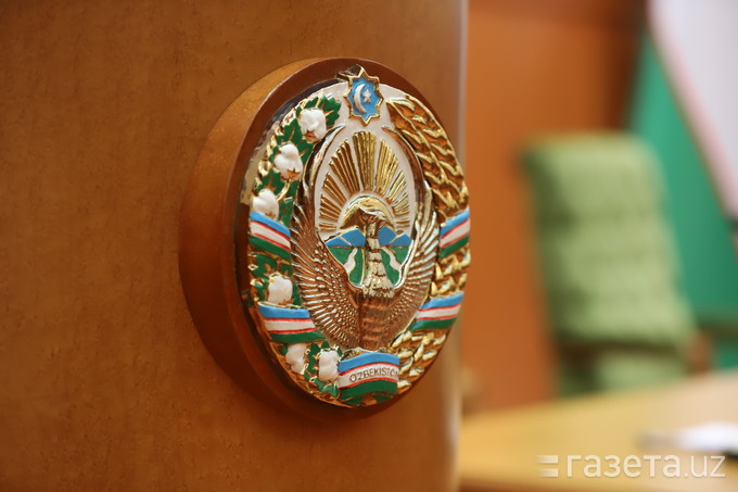 Сенат ҳокимларнинг кенгаш раиси мақоми нима сабабдан бекор қилинмаганига изоҳ берди