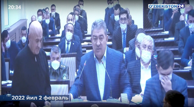«Математикани қаерда ўқигансиз?» Президент — Автойўл қўмитаси раҳбарига
