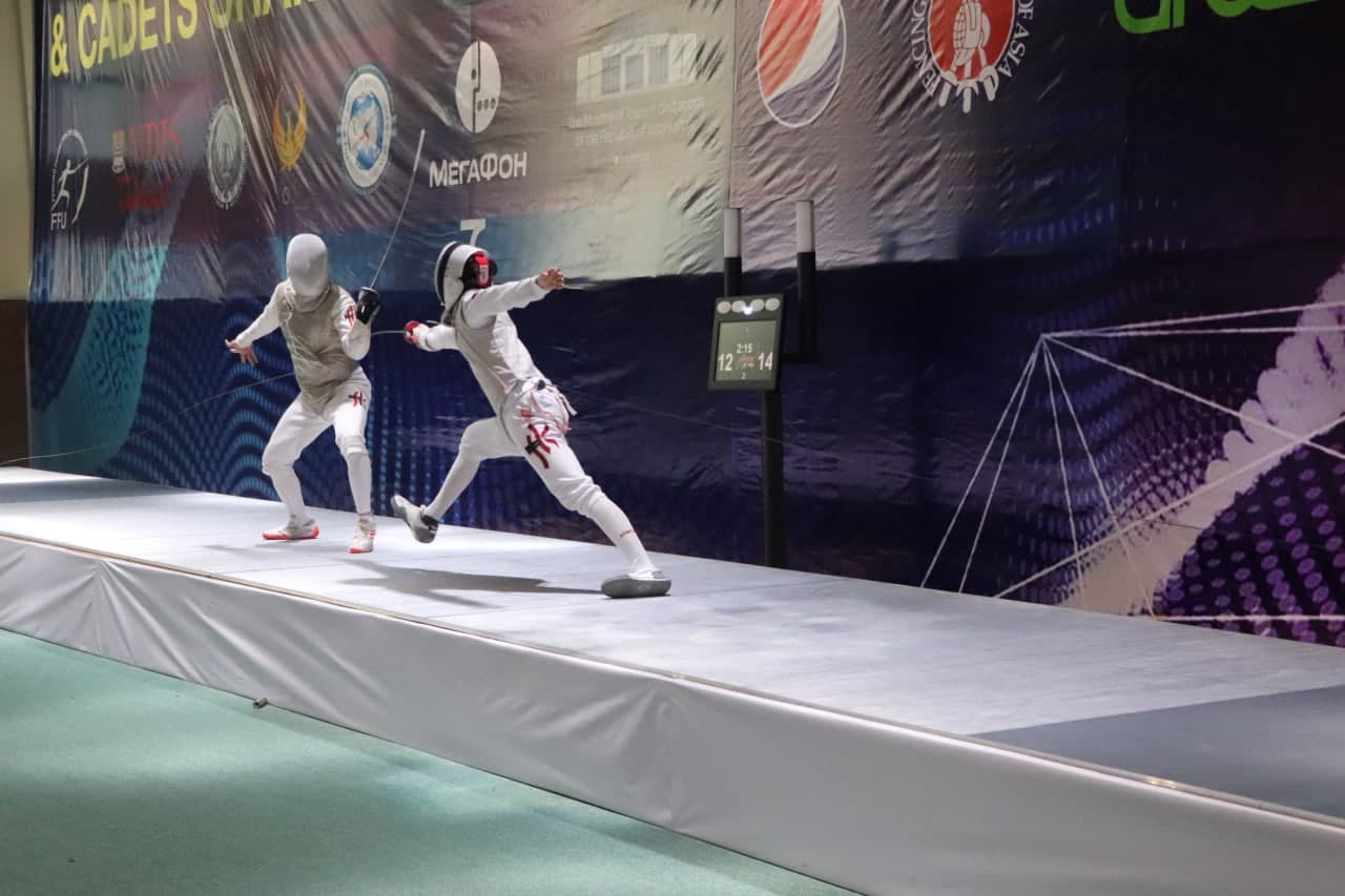Осиё чемпионатида гонгконгликлар юртдошларимизга жиддий қаршилик кўрсатишмоқда