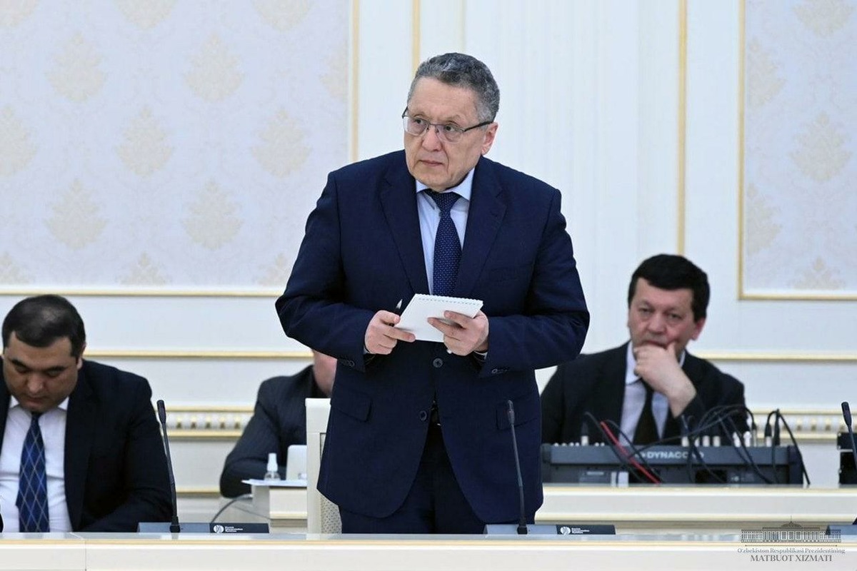 Шавкат Мирзиёев — Ўзбекистон иқтисодиётини қўллаб-қувватлаш ва ташқи хатарларни юмшатиш ҳақида