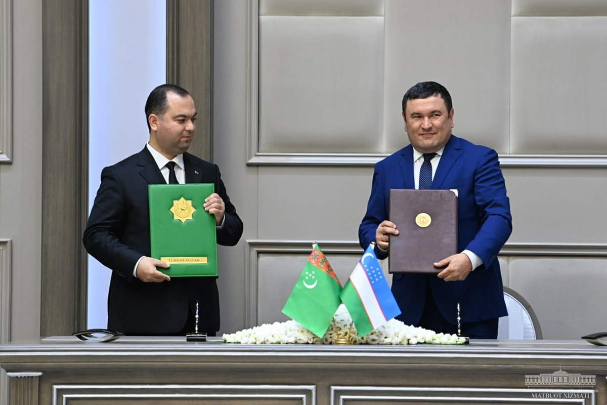Туркманистон билан 19 та ҳужжат имзоланди