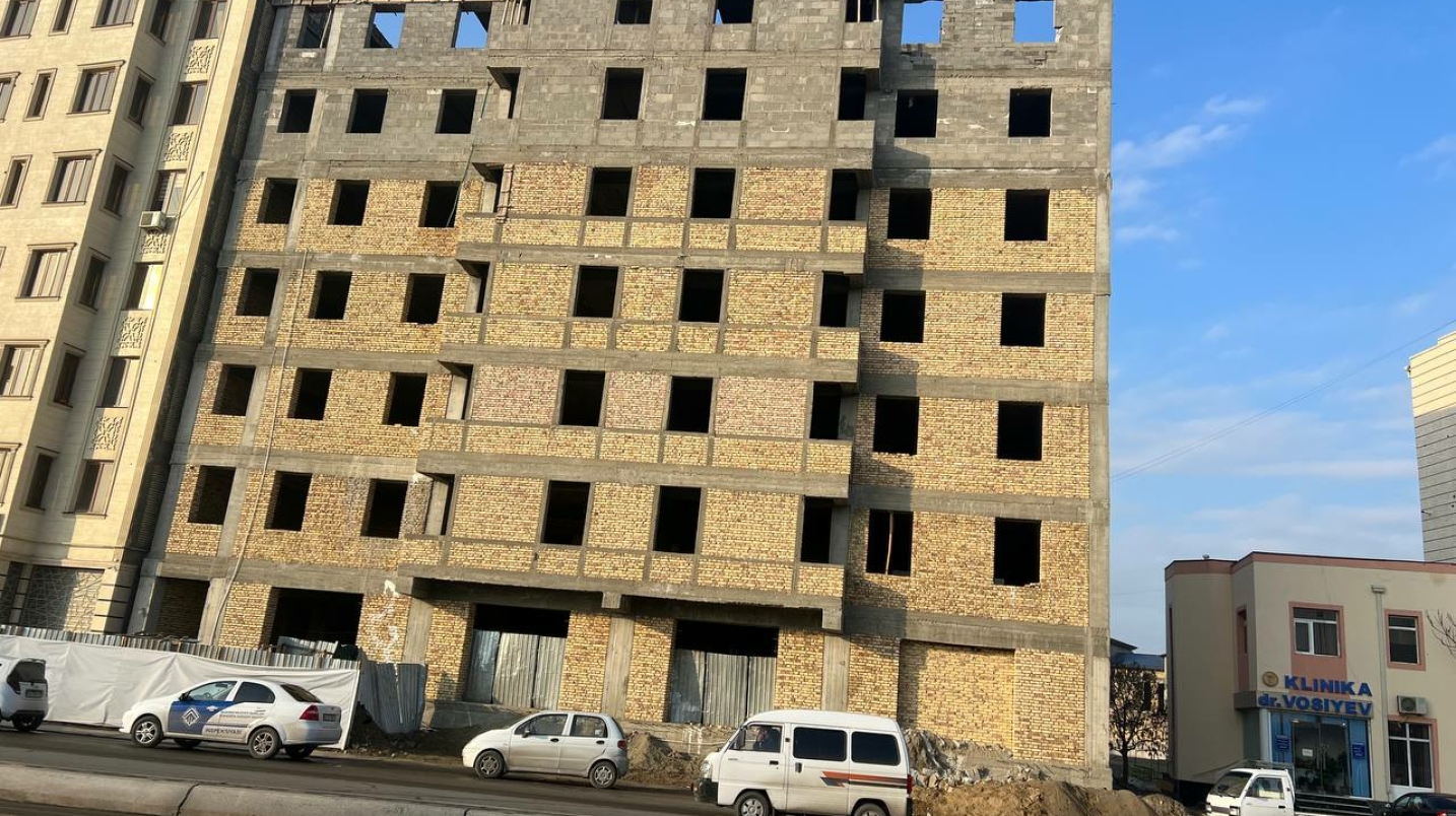 Бухорода кўп қаватли бино қулагани ҳақидаги хабарларга муносабат билдирилди