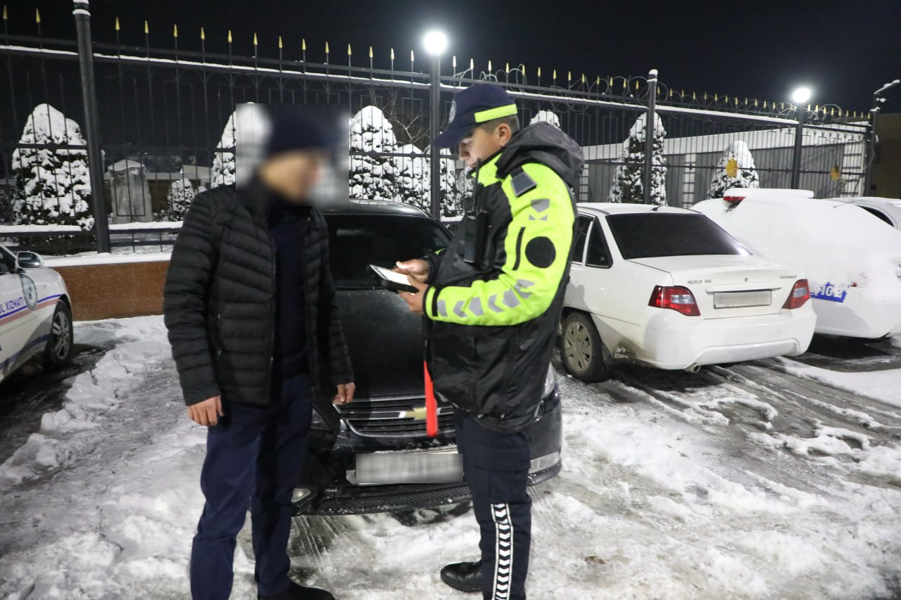 Андижонда йигитлар чанани Lacetti’нинг орқасига улаб, “сайр” қилишди