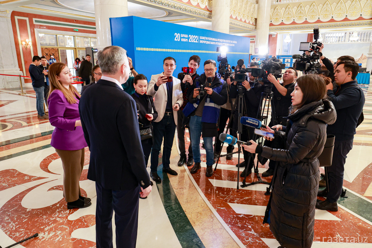 Фото: Қозоғистонда президент сайловлари бўлиб ўтмоқда