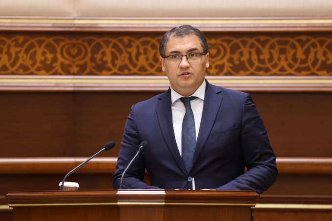 Русланбек Давлетов президент маслаҳатчиси этиб тайинланди