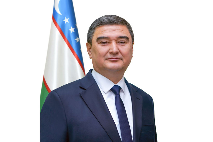 Алишер Усманов президент маслаҳатчиси ўринбосари лавозимидан озод этилди