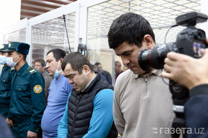 Фоторепортаж: Қорақалпоғистон воқеалари бўйича ҳукмлар эълон қилинди