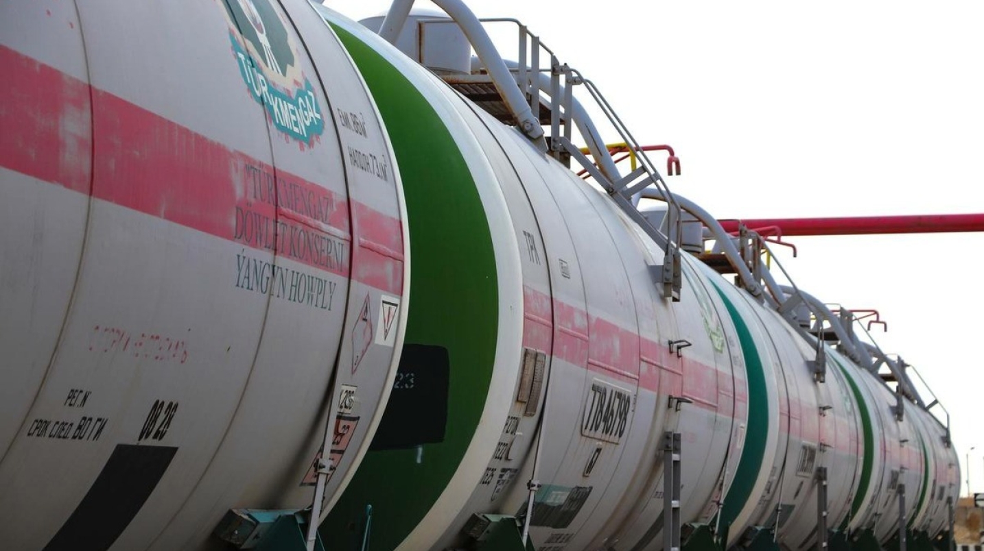 Туркманистон томонидан Ўзбекистонга берилган суюлтирилган газ етиб келди