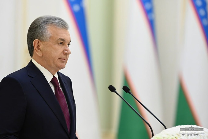 Ўзбекистон президенти янги элчиларни қабул қилди
