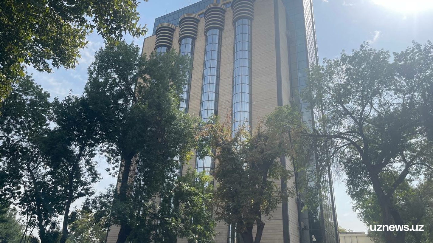 Марказий банк “AVO bank”ка бир қатор тақиқлар қўйди