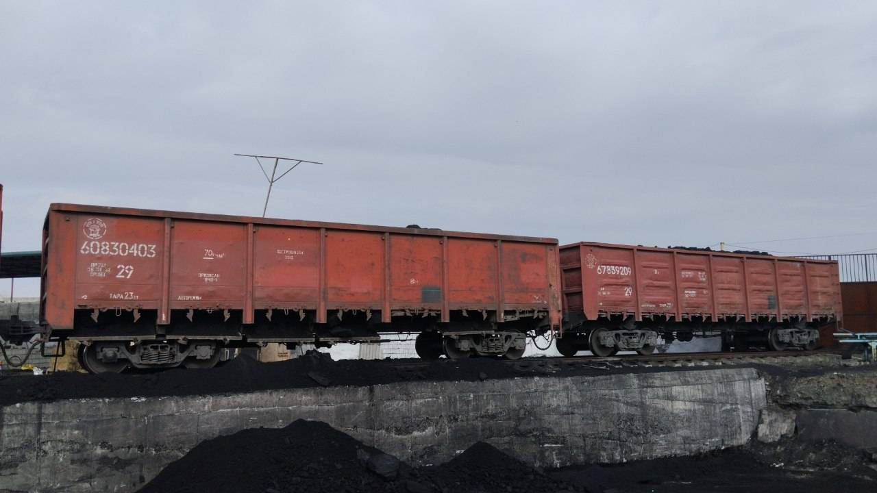 Андижонда учта туман кўмир омбори мудирлари аҳолига ажратилган кўмирларни “еб юборишди”