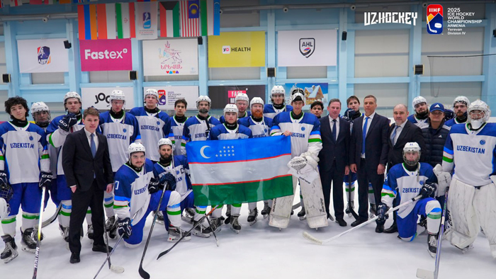 Президент Ўзбекистон хоккей терма жамоаси Жаҳон чемпионати IV дивизионида ғолиб бўлгани билан табриклади
