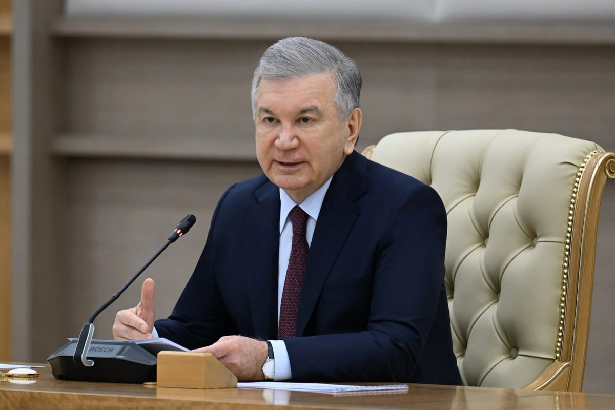 Президент — битирувчиларга: «Халқ сизлардан эзгу ишлар ва ёрқин натижалар кутади»