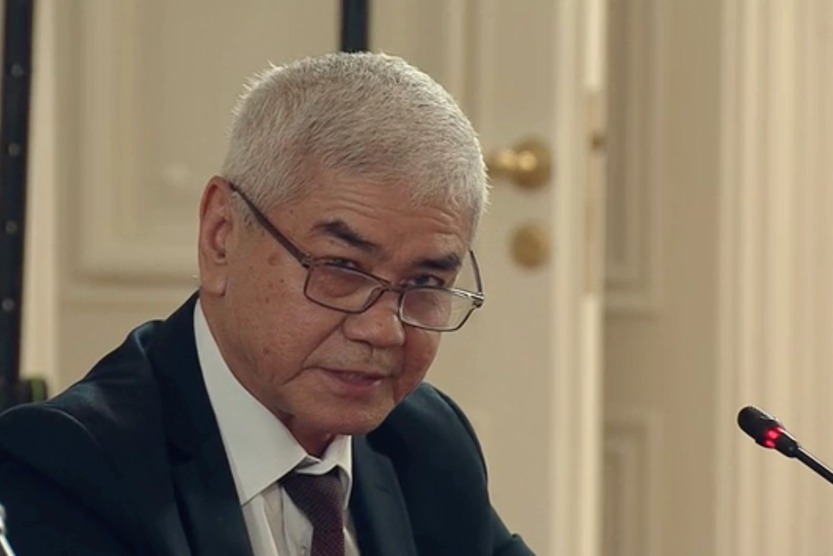 ЎзА раҳбари Россия президентига ёшлар алмашинуви дастурини қабул қилишни таклиф этди