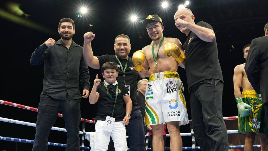 Мужибилло Турсунов WBC Гранд-присида иккинчи ғалабасига эришди