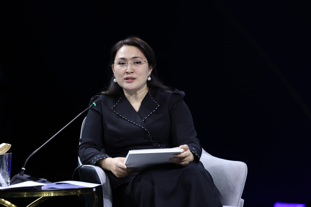 Ҳилола Умарова таълим вазири лавозимидан олиниб, ПА раҳбари ўринбосари этиб тайинланди