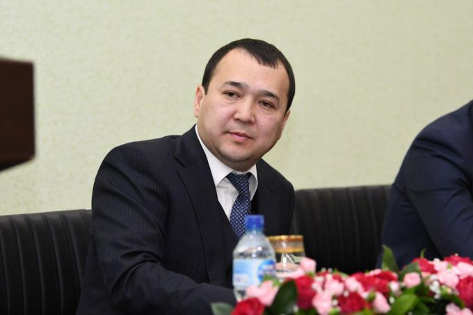 Сакен Полатов Asian Boxing вице-президенти этиб сайланди
