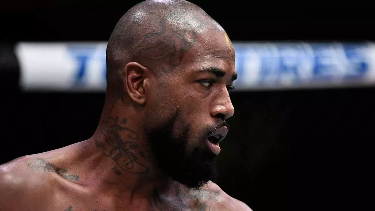 UFC 319 кардидан ўрин олган битта жанг бекор қилинди