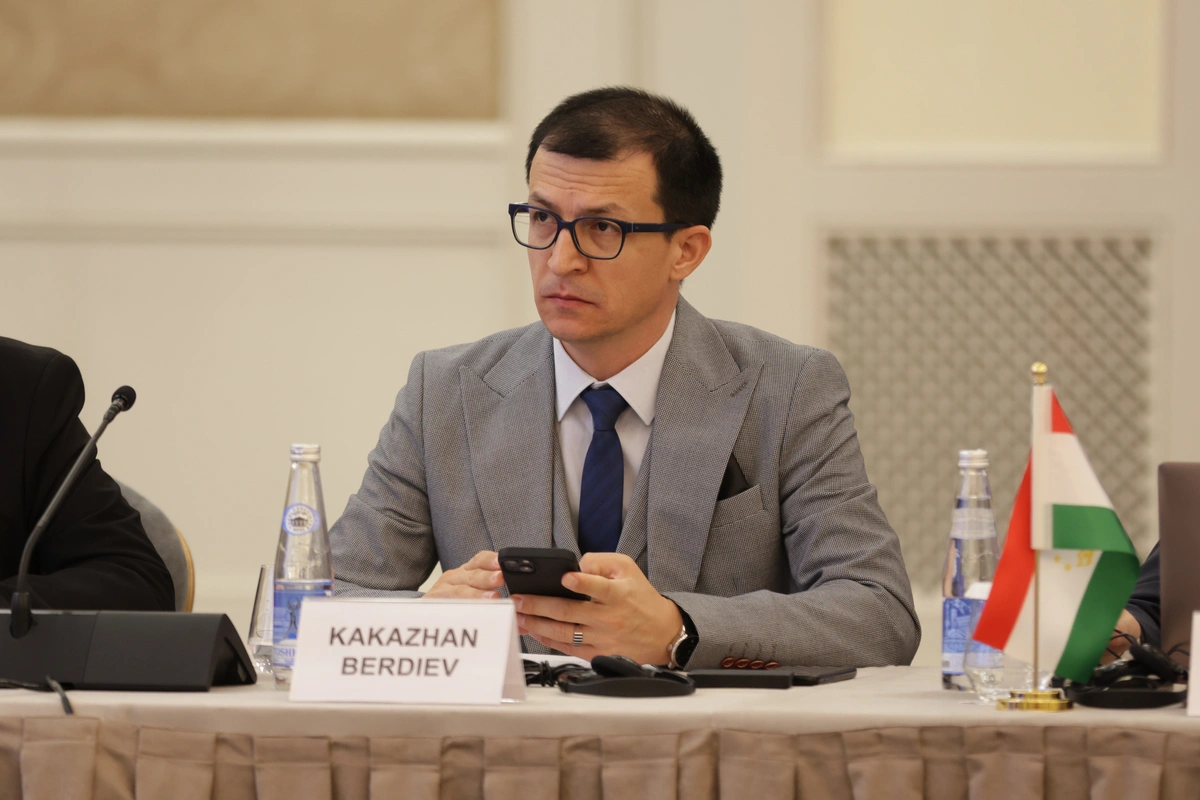 Ишонч, хавфсизлик ва барқарор ривожланиш. Экспертлар — Марказий Осиёда самарали ҳамкорликнинг асосий шартлари ҳақида