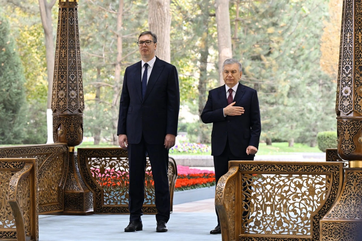 Сербия президенти Кўксаройда расмий кутиб олинди. Фото Сербия президенти Кўксаройда расмий кутиб олинди. Фото