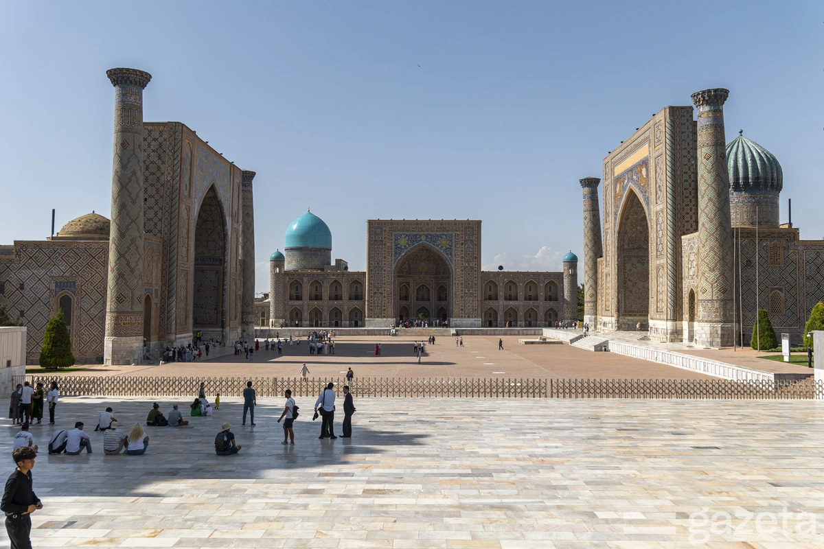 Самарқандда ЮНЕСКО Бош конференциясининг 43-сессияси очилди Самарқандда ЮНЕСКО Бош конференциясининг 43-сессияси очилди