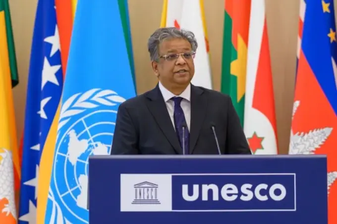 «Дунё одамларнинг азоб-уқубатларига бефарқ бўлиб қолди». ЮНЕСКО Бош конференцияси раиси — замонавий таҳдидлар ҳақида «Дунё одамларнинг азоб-уқубатларига бефарқ бўлиб қолди». ЮНЕСКО Бош конференцияси раиси — замонавий таҳдидлар ҳақида