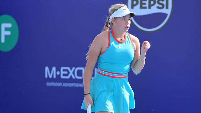 Лайма Владсон ва Александра Бармичева расмий равишда ўзбек тенниси вакилларига айланди Лайма Владсон ва Александра Бармичева расмий равишда ўзбек тенниси вакилларига айланди