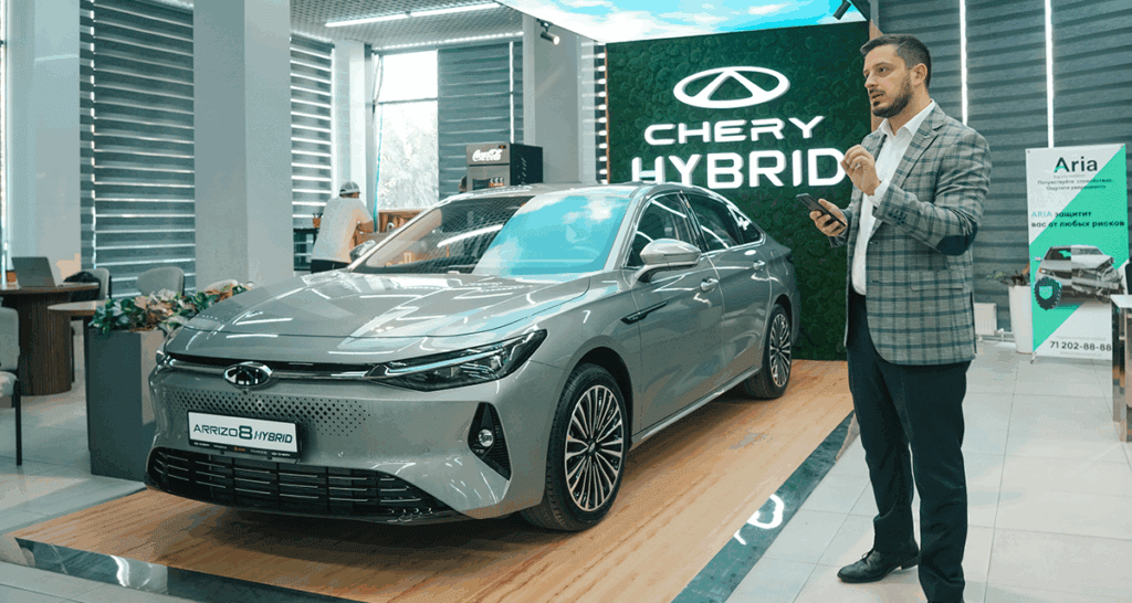 Chery gibridi 1100+ km masofani qayta quvvatlashsiz bosib o‘tdi