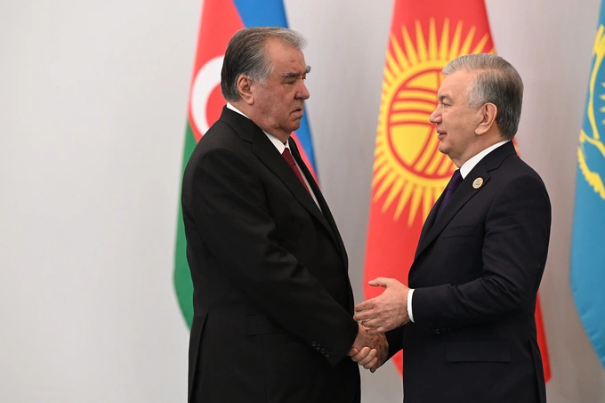 Марказий Осиё давлатлари ва Озарбайжон президентлари Тошкентда ўтган учрашувда нималар ҳақида гаплашди? Марказий Осиё давлатлари ва Озарбайжон президентлари Тошкентда ўтган учрашувда нималар ҳақида гаплашди?