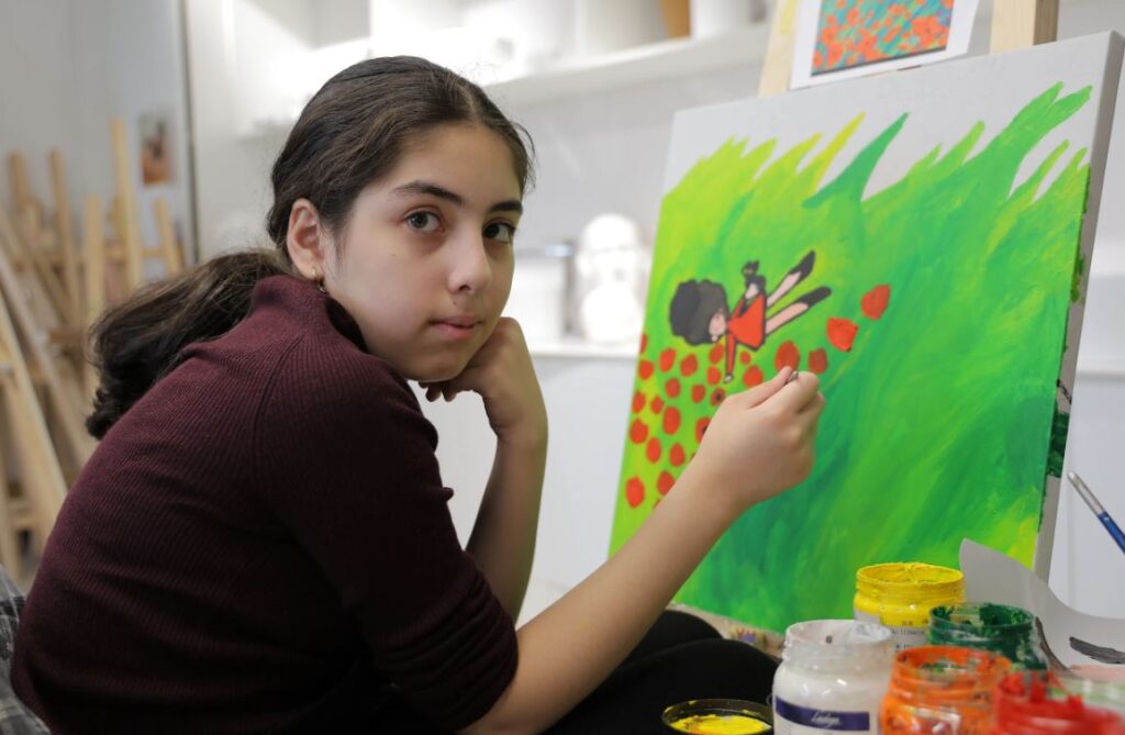 Neyrodivergent rassomning ilk shaxsiy ko‘rgazmasi — inklyuziv ta’lim samaradorligining yaqqol isboti