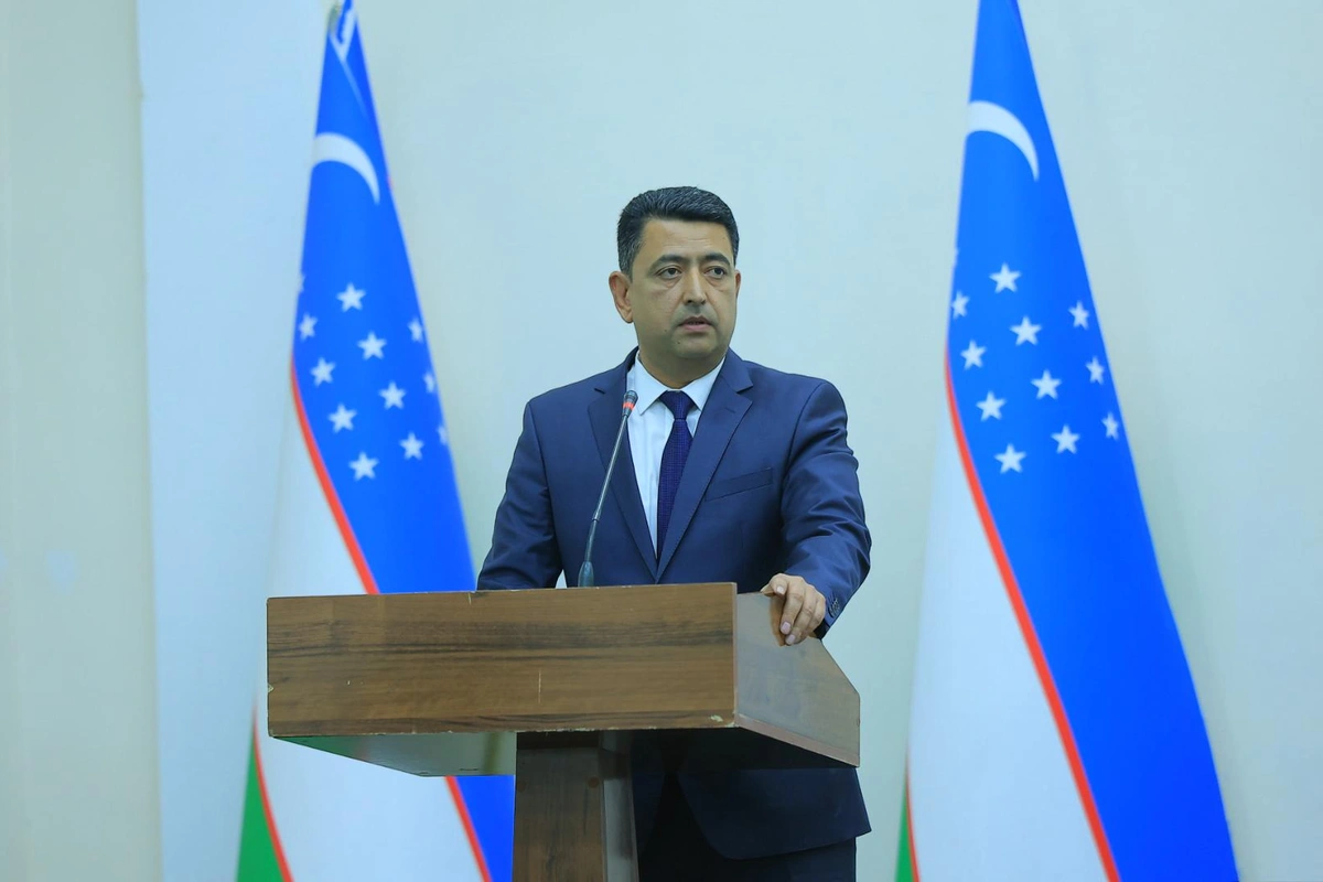 Фарҳод Умаров Ғиждувон тумани ҳокими бўлди