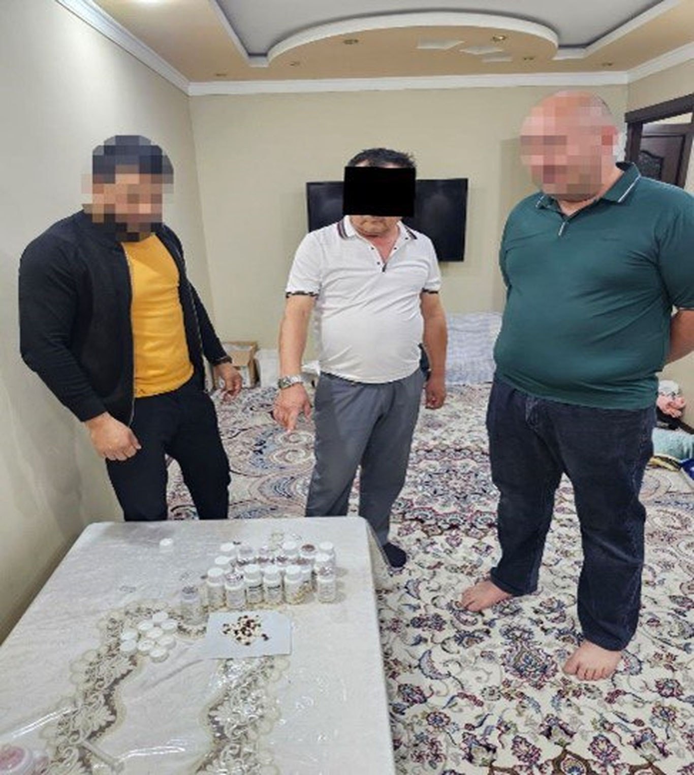 Тошкентда кучли таъсир қилувчи дори воситаларини сотмоқчи бўлган шахс ушланди