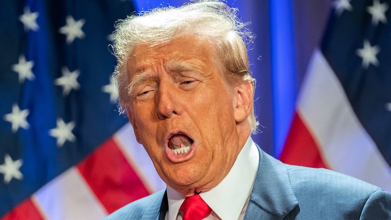 Трамп Оқ уй ҳудудида қанча UFC чемпионлик жанглари ўтказилишини айтди