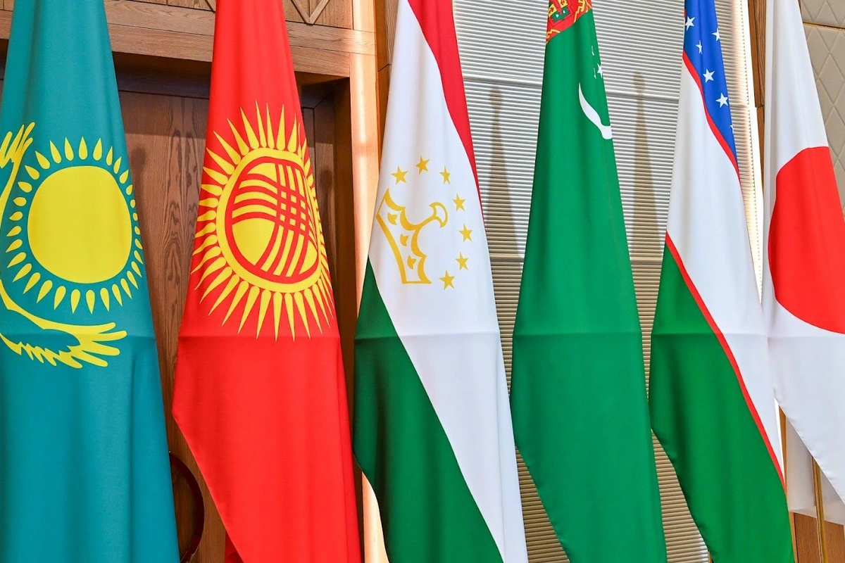 «Марказий Осиё — Япония» мулоқоти: вазирлар учрашувларидан олий даражадаги музокараларгача