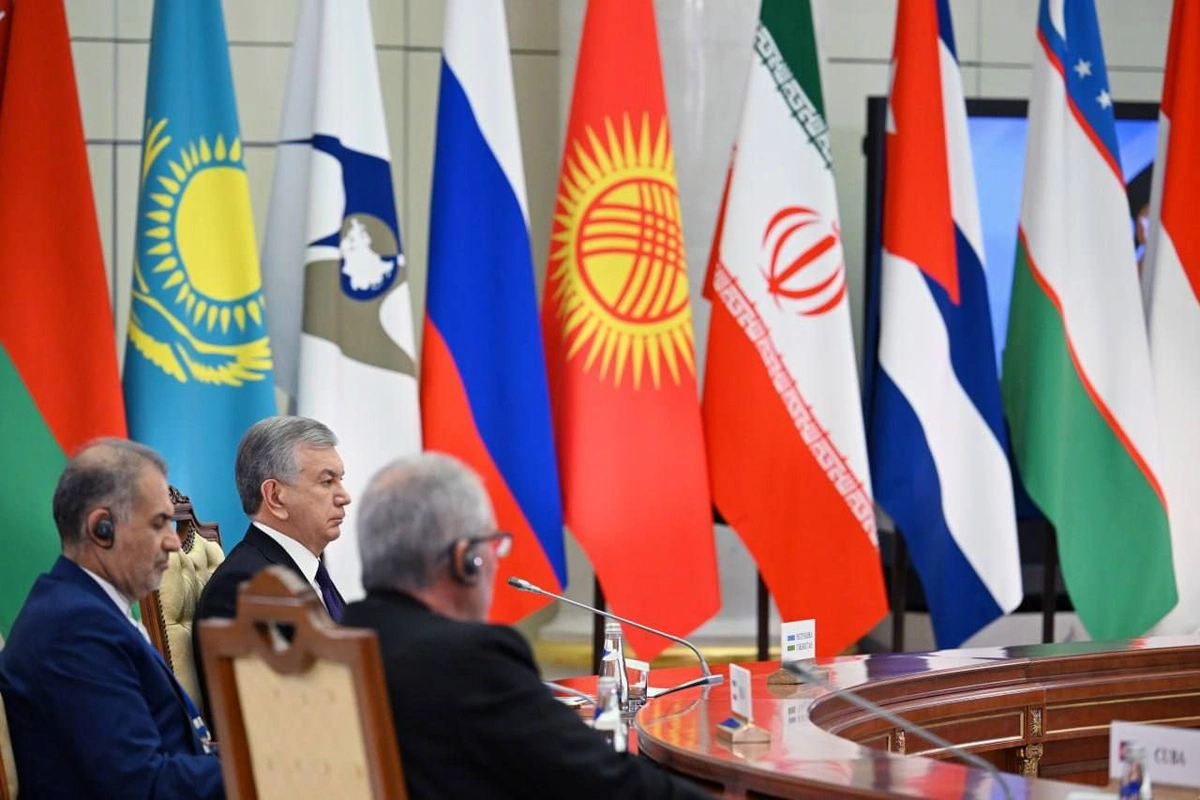 «Ўзбекистон EОИИ билан амалий ҳамкорликни кенгайтириш тарафдори» — Шавкат Мирзиёев «Ўзбекистон EОИИ билан амалий ҳамкорликни кенгайтириш тарафдори» — Шавкат Мирзиёев