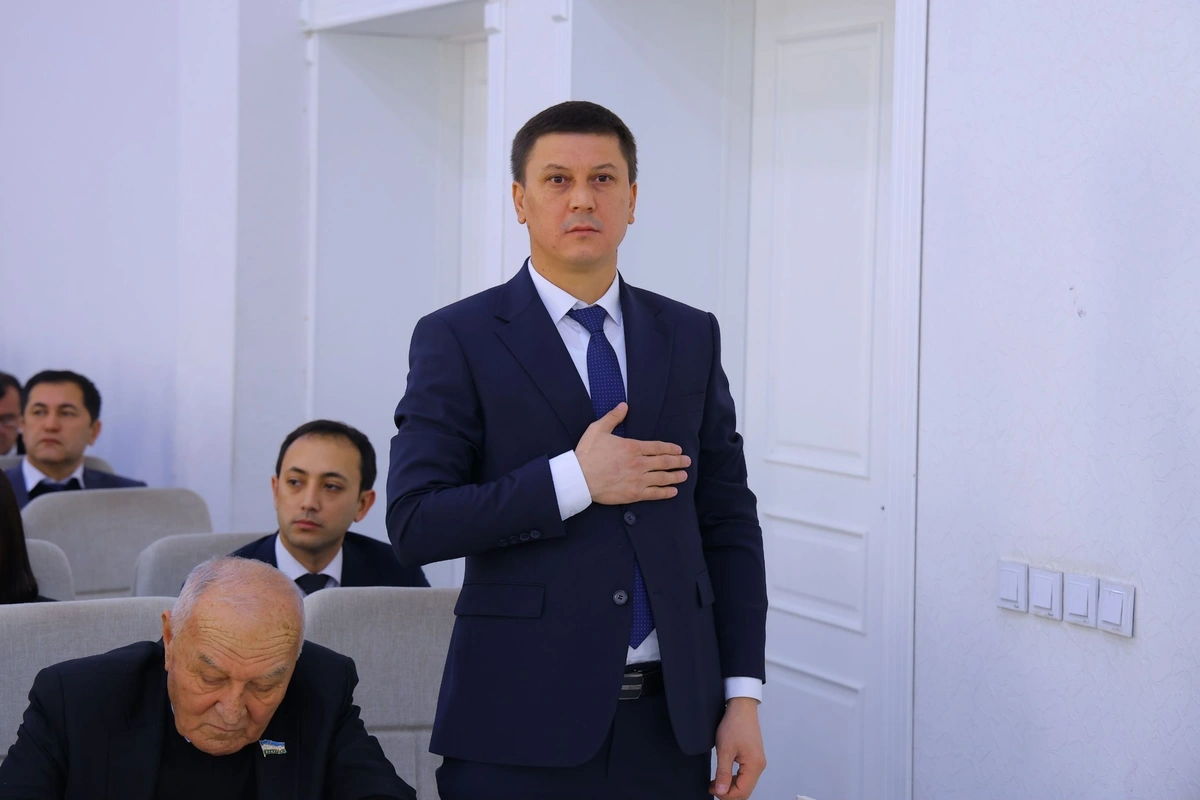 Адҳам Карабаев Янги Наманган тумани ҳокими бўлди