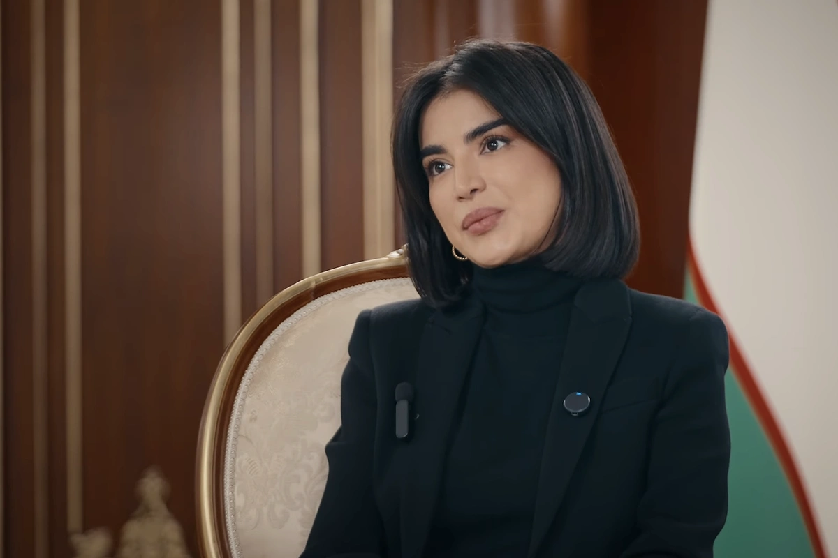 «Мен хизматчиман». Саида Мирзиёева — отанинг ёнида ишлаш ва давлат хизмати ҳақида