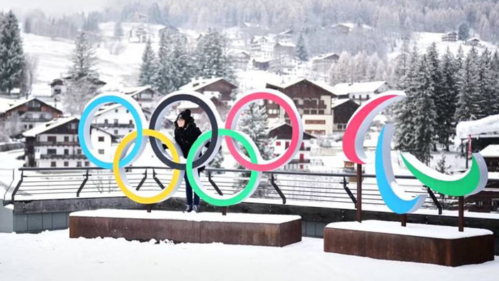 Қишки Олимпия ўйинлари ўтказиладиган қурилиш ҳудудидаги ходим қаттиқ совуқда ҳалок бўлди