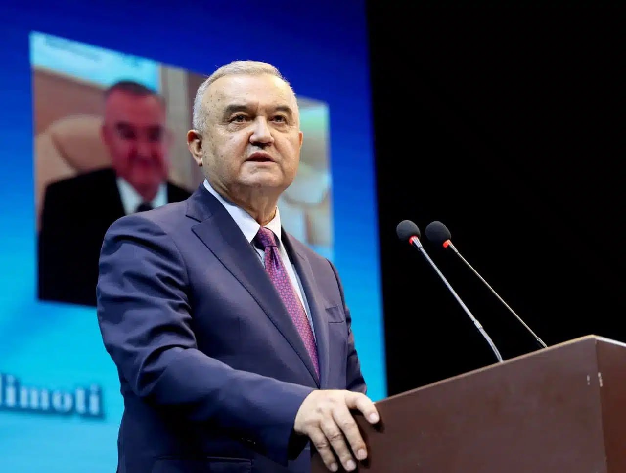 Президент маслаҳатчиси Хайриддин Султоновга «Халқ ёзувчиси» унвони берилди