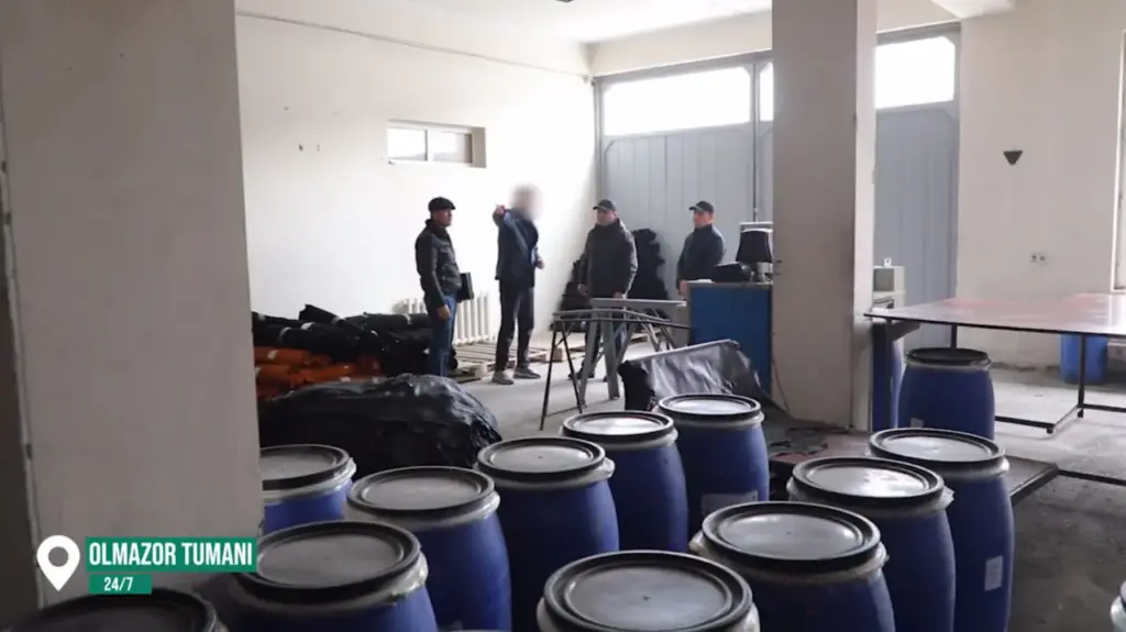 Экологик талабларга риоя қилмаган «Tabiiy charm» саноат корхонаси фаолияти тўхтатилди