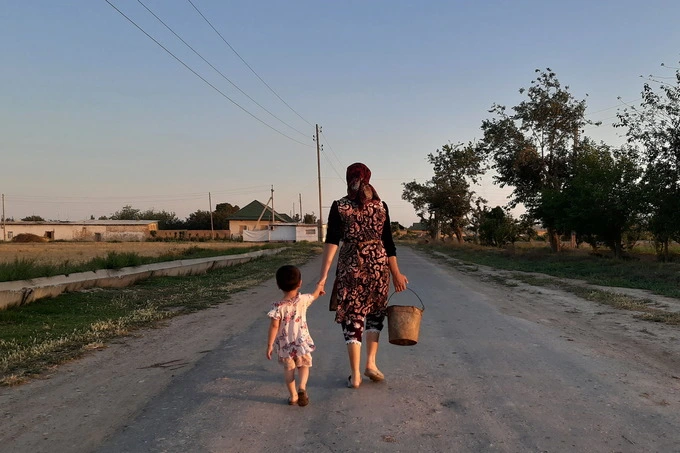 Гендер кўрлик: «Ўзбекистон 2030» стратегияси лойиҳаси аёлларни эътибордан четда қолдирмоқда Гендер кўрлик: «Ўзбекистон 2030» стратегияси лойиҳаси аёлларни эътибордан четда қолдирмоқда