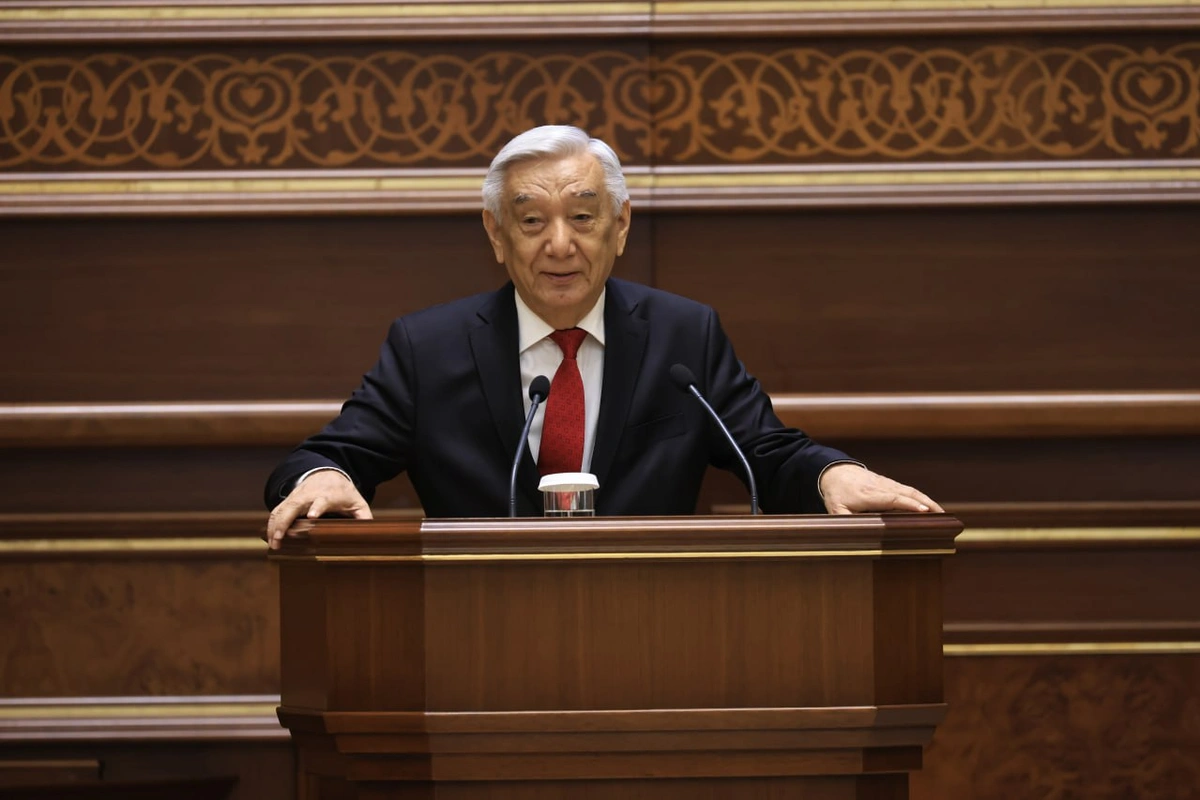 Мирзо-Улуғбек Абдусаломов Конституциявий суд судьяси этиб қайта сайланди