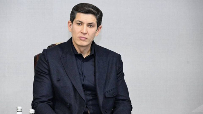 Отабек Умаров номидан сохта аккаунтлар очилиб, фейк хабарлар тарқатилаётгани маълум қилинди