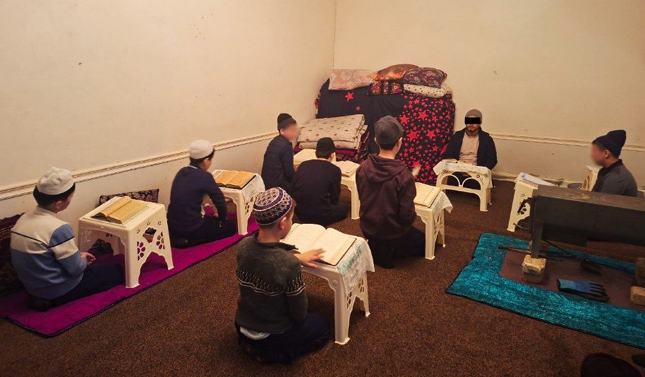 Ноқонуний диний сабоқ бериш ҳолати фош этилди