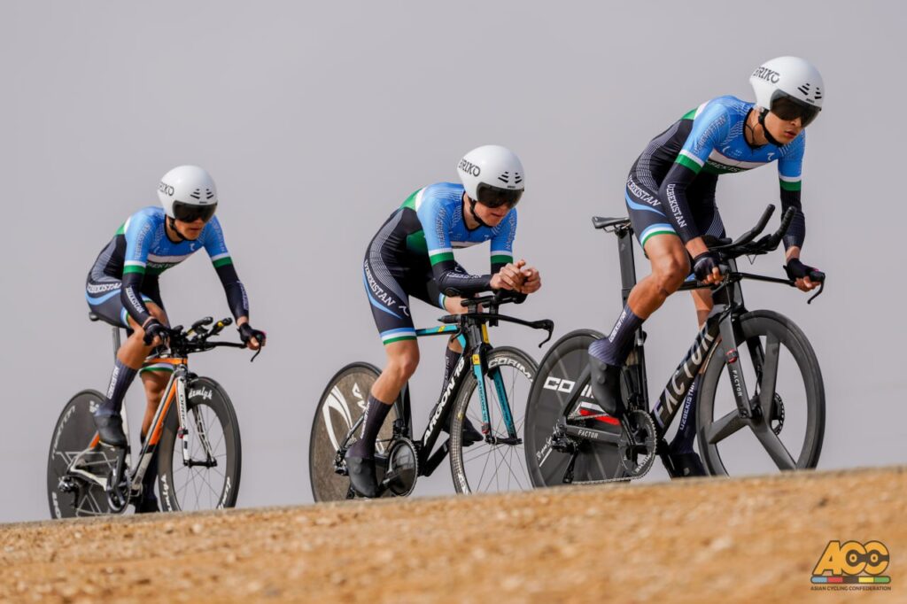 Ёш велоспортчиларимиз Осиё чемпионатида иккинчи ўринда бўлишди