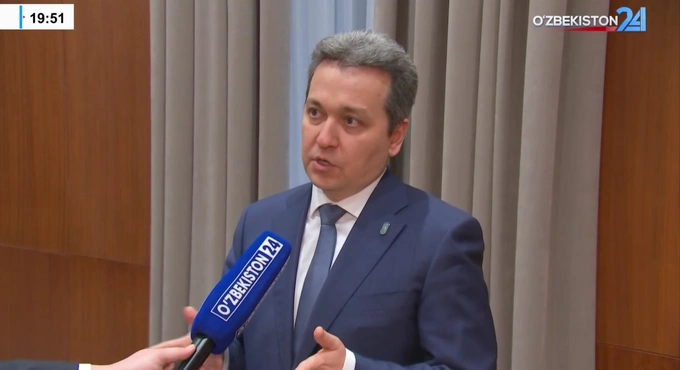 Навоий ва Зарафшондаги мактабларда ихтисослаштирилган IT синфлари очилади